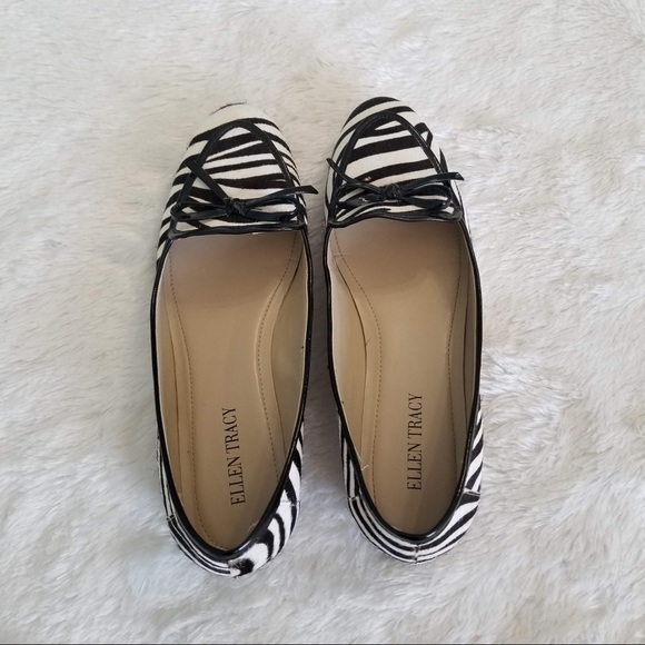Gently Used Ellen Tracy Zebra Print Flats Cow Hair - Picture 6 of 10